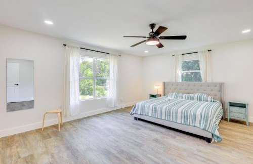 1 Mi to Dtwn San Antonio Sleek Bungalow with Yard! - Foto 12