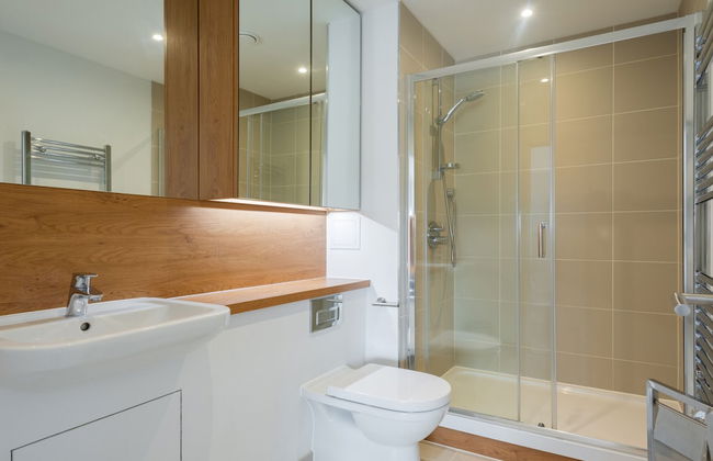 2 bed 2 Bath Greenwich Apart. - London - Foto 26