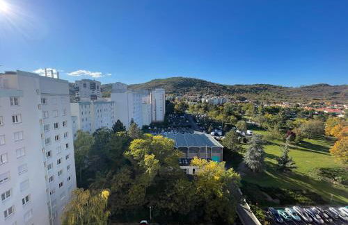 Appartement entier "Meublé le Sancy" proche de toutes commodités - Foto 11