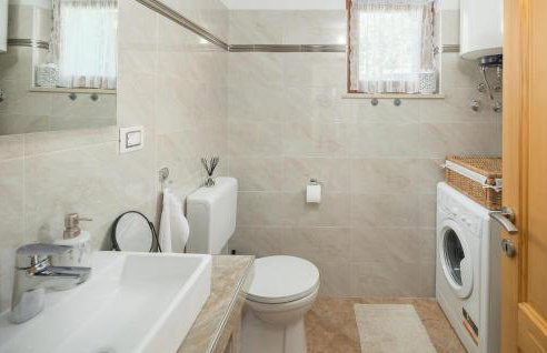 Beautiful Home In Brest Pod Uckom - Foto 27