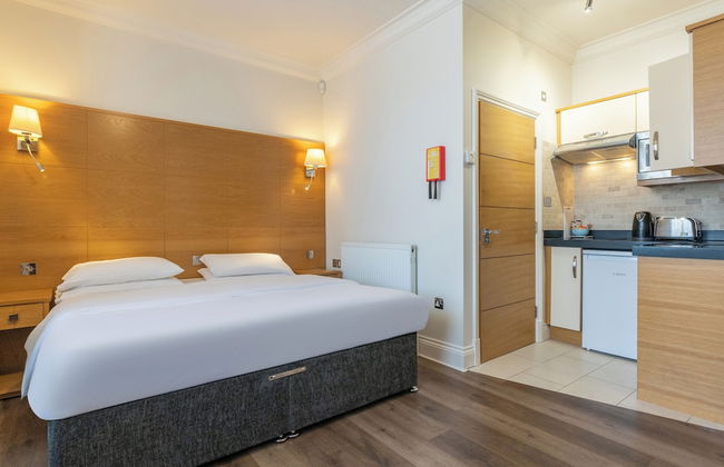 Teddington Lodge - Foto 2