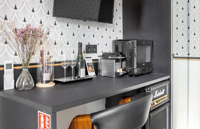 Best Stay Jeuneurs - Photo 30