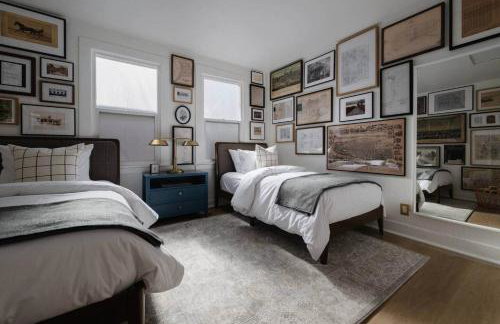 Historic Cottage + Modern Luxury • Walk to Capitol - Foto 18