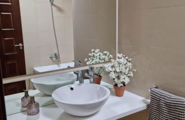 AGRADABLE ADOSADO CON PISCINA - Photo 18