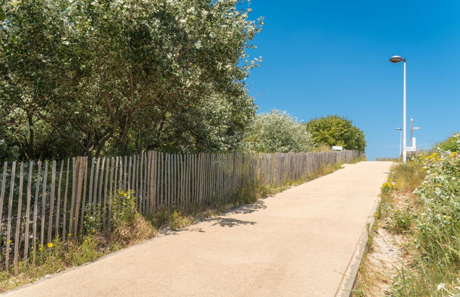 2 bedroom House in Bredene with garden and terrace - Photo 16