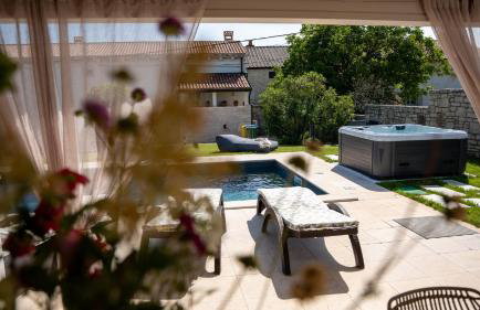 Villa Jona in Žužići - Haus für 8 Personen - Foto 10