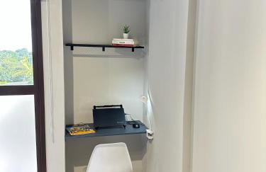 Studio Premium - Perto de Tudo - Vista Livre - Estacionamento privativo e Portaria 24h - Wi-Fi 600mbps - Foto 17