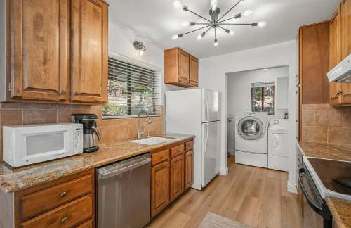 Tahoe Peaks & Shores Getaway - Foto 15