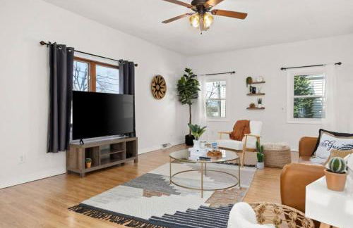 Heights Records - a trendy 2BD - Foto 6