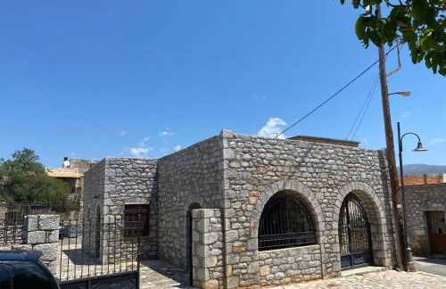 Mani Spot in Stavri - Photo 1