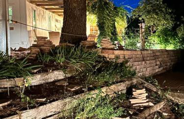 13 acres Perfect for Groups! 3BR Sleeps 8-10 - Foto 64