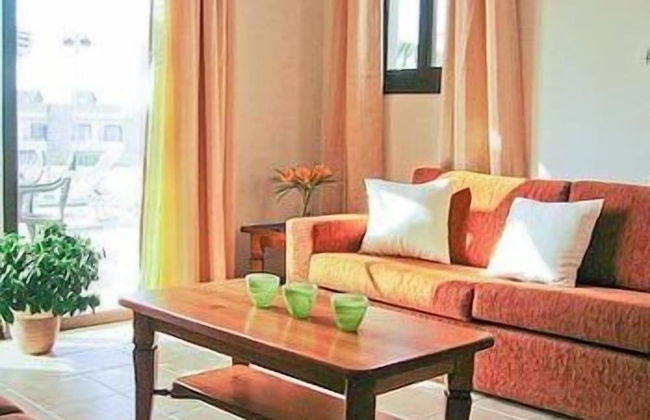 Aura Holiday Villas - Photo 14