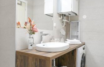 APARTIQUE ZAGREB self check in! - Foto 17