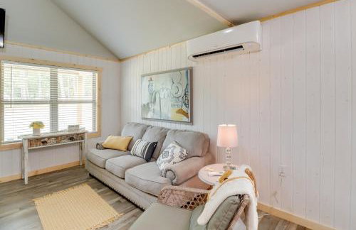 Cozy Studio Cabin about 1 Mi to Greers Ferry Lake! - Foto 6