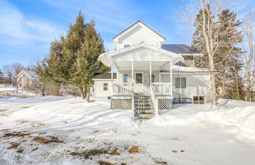 15 Mi to Canadian Border Home with Yard! - Foto 3