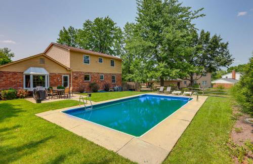 Family-Friendly West Chester Twp Home with Pool! - Foto 2