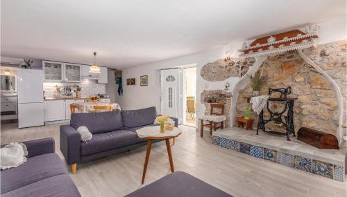 Cozy Home In Cres With House A Panoramic View - Foto 3