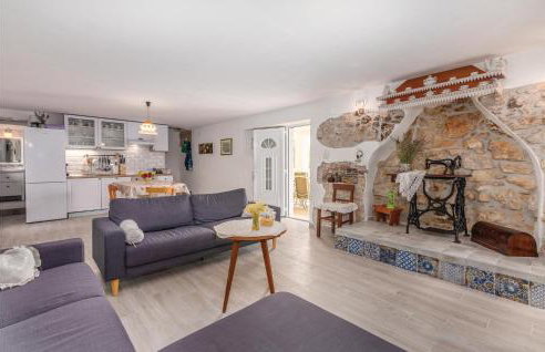 Cozy Home In Cres With House A Panoramic View - Foto 3