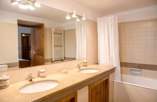 Fonte dos Pepes by LovelyStay - Foto 39