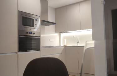 Piso del Paraíso - Parking gratis en el centro de Oviedo - Foto 3