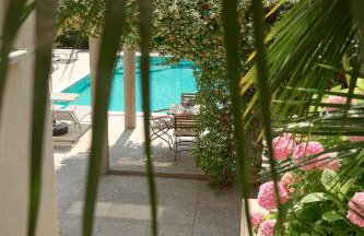 Olive Tree Apartments - Photo 96