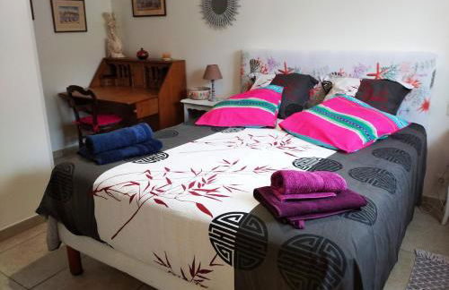 Villa les hirondelles avec piscine chauffée - Foto 11