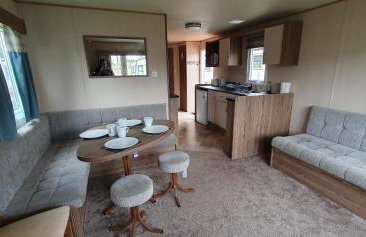 Honey Cottage Caravan Park - Foto 38