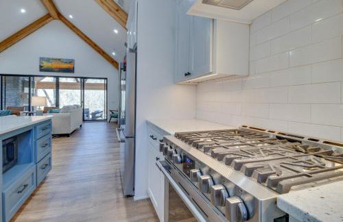 Waterfront Flippin Retreat with White River Access! - Foto 11