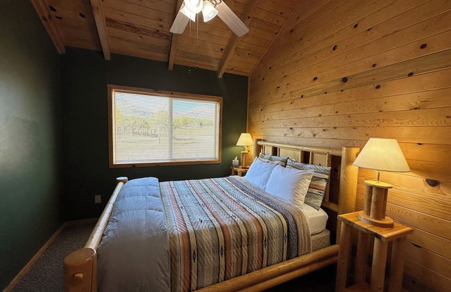 Mount Peale Country Inn and Cabins - Photo 30