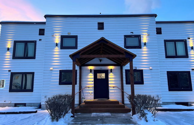 Dollhouse Downtown - Photo 44