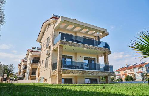 Atel Rent House - Photo 1