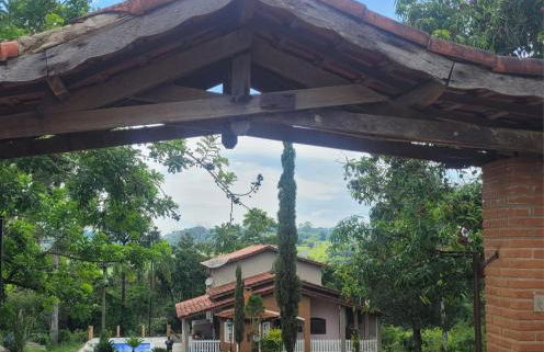 Casa de Campo ampla e confortavel em Araçoiaba da Serra com lareira, perfeita para o friozinho - Foto 41