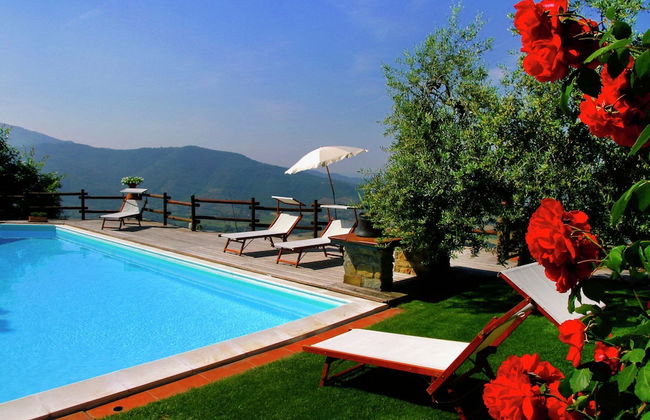 Villa in Tuscany With Pool and Valley Views - Foto 27