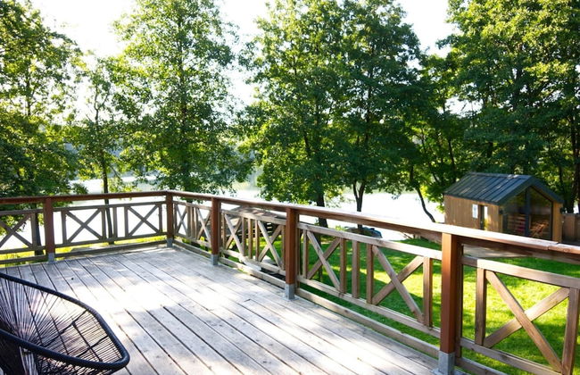 Holiday Home on the Lake Shore, Sauna, Jacuzzi - Photo 17