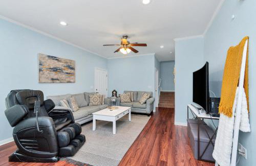 Summer Bliss 3BR Home, Walk to Beach Master Suite Sleeps 9 - Foto 24