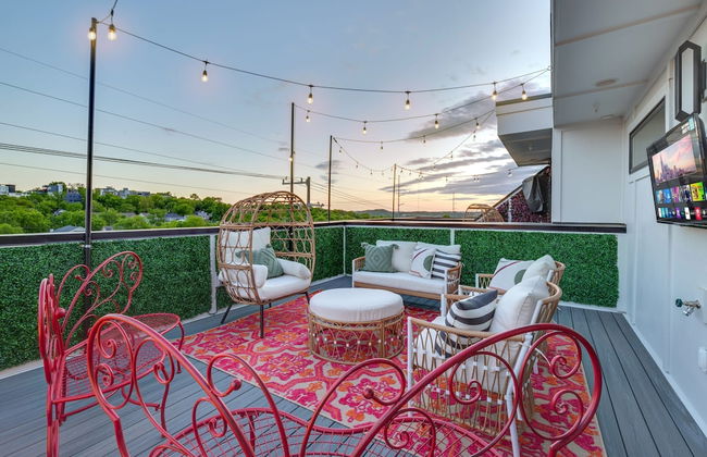 Sky High Cowgirl Luxe 4BR w Rooftopdeck Karaoke - Foto 32