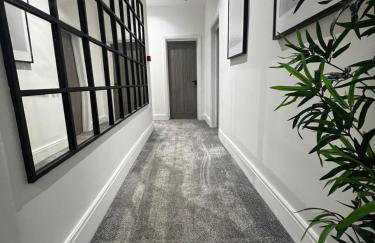 ResiLets - Mood Studio 4 - Town centre studio room with en-suite - Foto 10