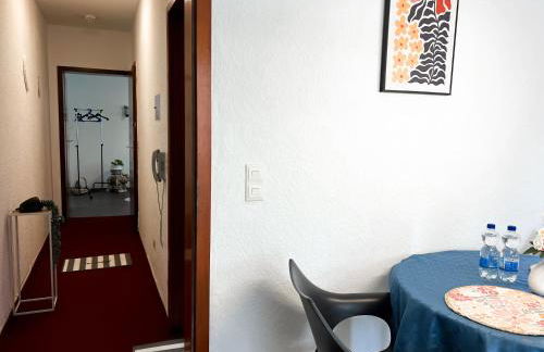 Helle 2 Zimmer Wohnung mit Balkon gemütlich & zentral - Foto 18