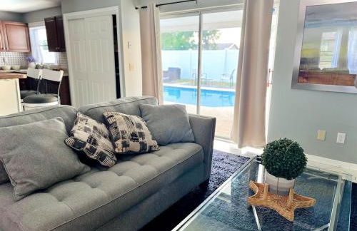 Main Villa 15 mins from Theme Parks & MCO - Foto 16