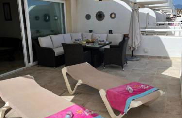 Spacious Stunning Views 2-bed Apartment, Estepona - Photo 18