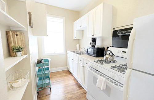 Global Cup 1920s Urban Charm, Lower-Greenville Ave Area - Photo 11