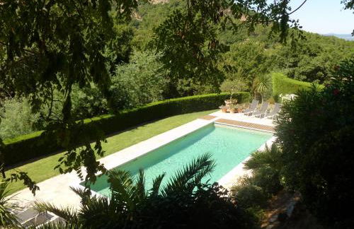 Le Mouron Rouge - Foto 49