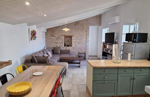 maison de village au calme climatisée 1 - Foto 1