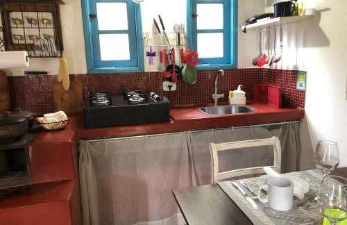 Chalé LuNê Vista para a Montanha , Banheira Imersão Externa e Lareira - Foto 47