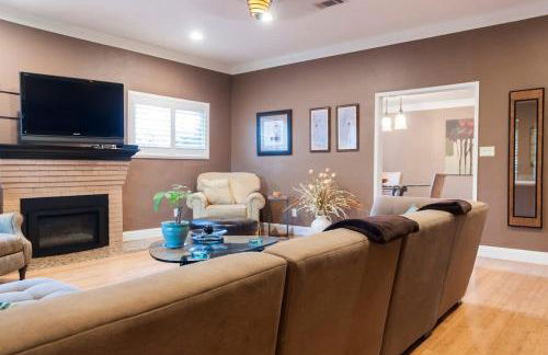 Sequoia Basecamp with Hot Tub Oasis - Foto 65