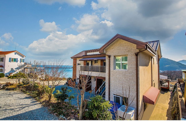 Namhae Oceanview Pension - Foto 37