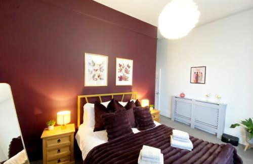 2B Redcliffe - NEW Spacious 2 Bed Family Apartment - Foto 1