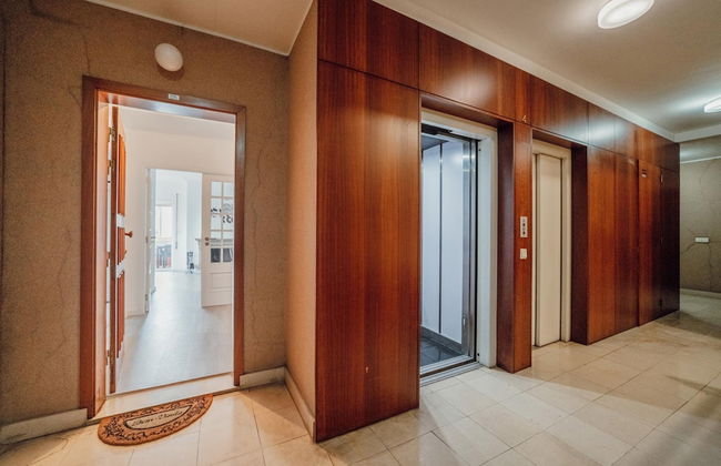 Gaia Terrace With Elevator by Vacationy - Foto 18