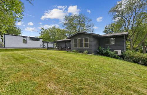 Backyard On Melrose - Walk To Kinnick & Hospital - Foto 33