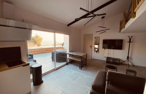 Petite maison avec accès piscine et jacuzzi chauffée - Foto 9